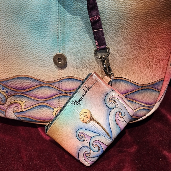 Anushka Leather flap crossbody and coin purse - Picture 6 of 16